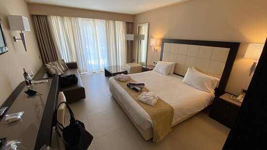 Atlantica Grand Mediterraneo Resort主图