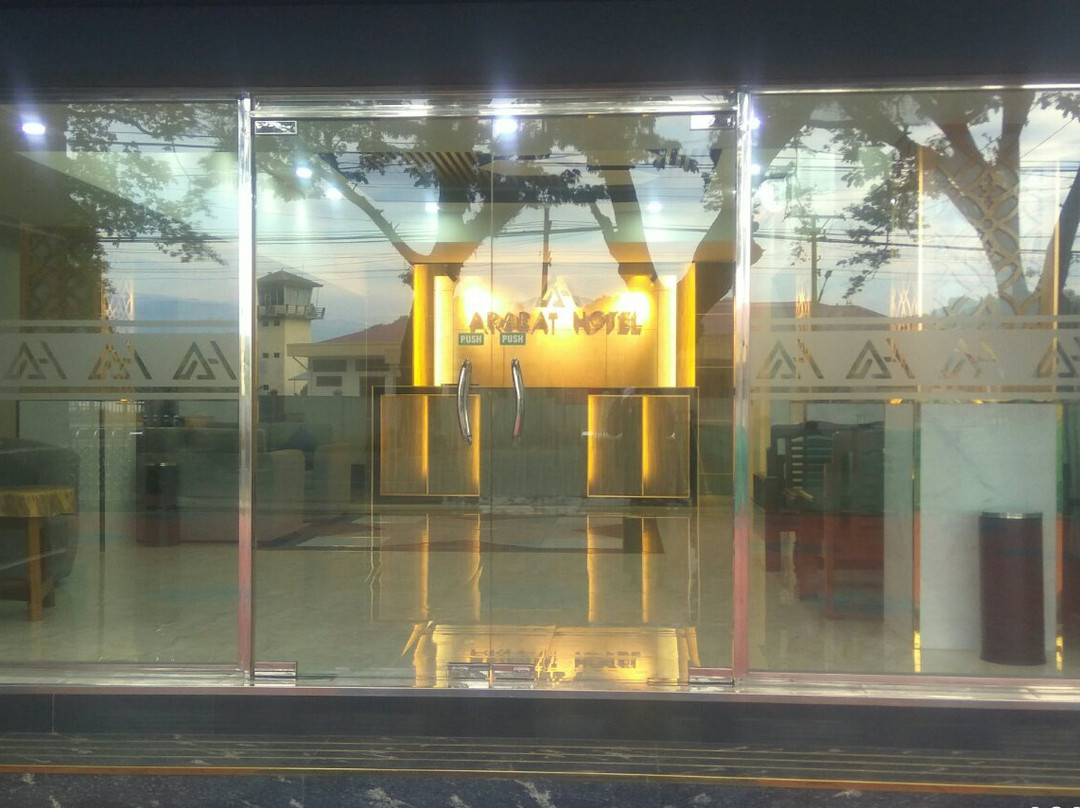 Ararat Hotel - Kalay