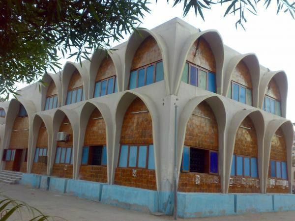 Shahnawaz Bhutto Public Library Larkana景点图片