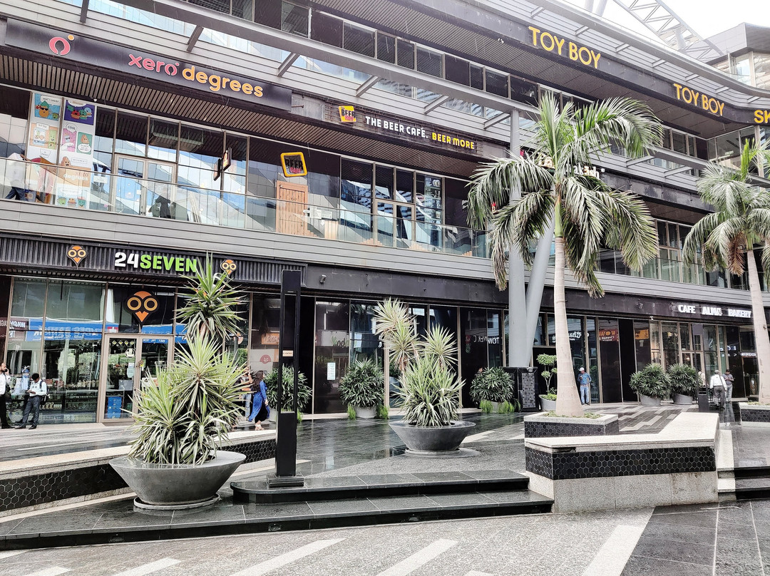 Advant Navis Business Park景点图片