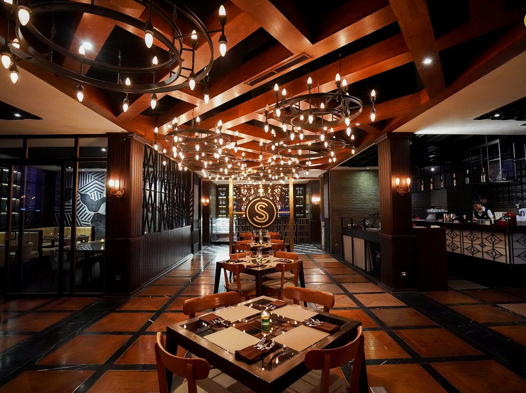 The Socialite Bistro & Lounge