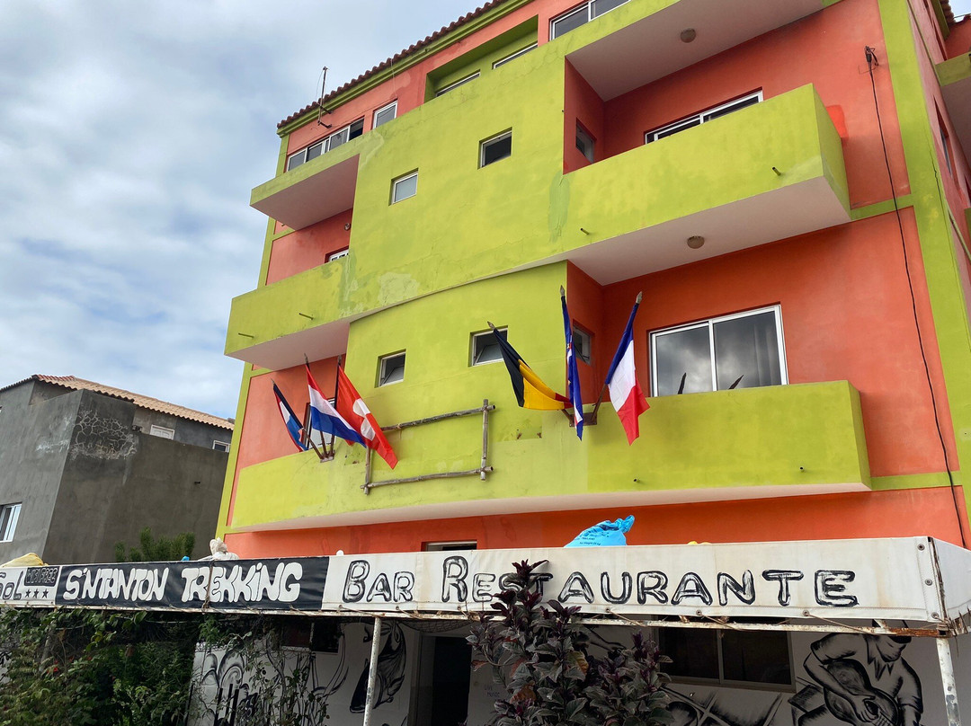 Residencial Sintanton Trekking