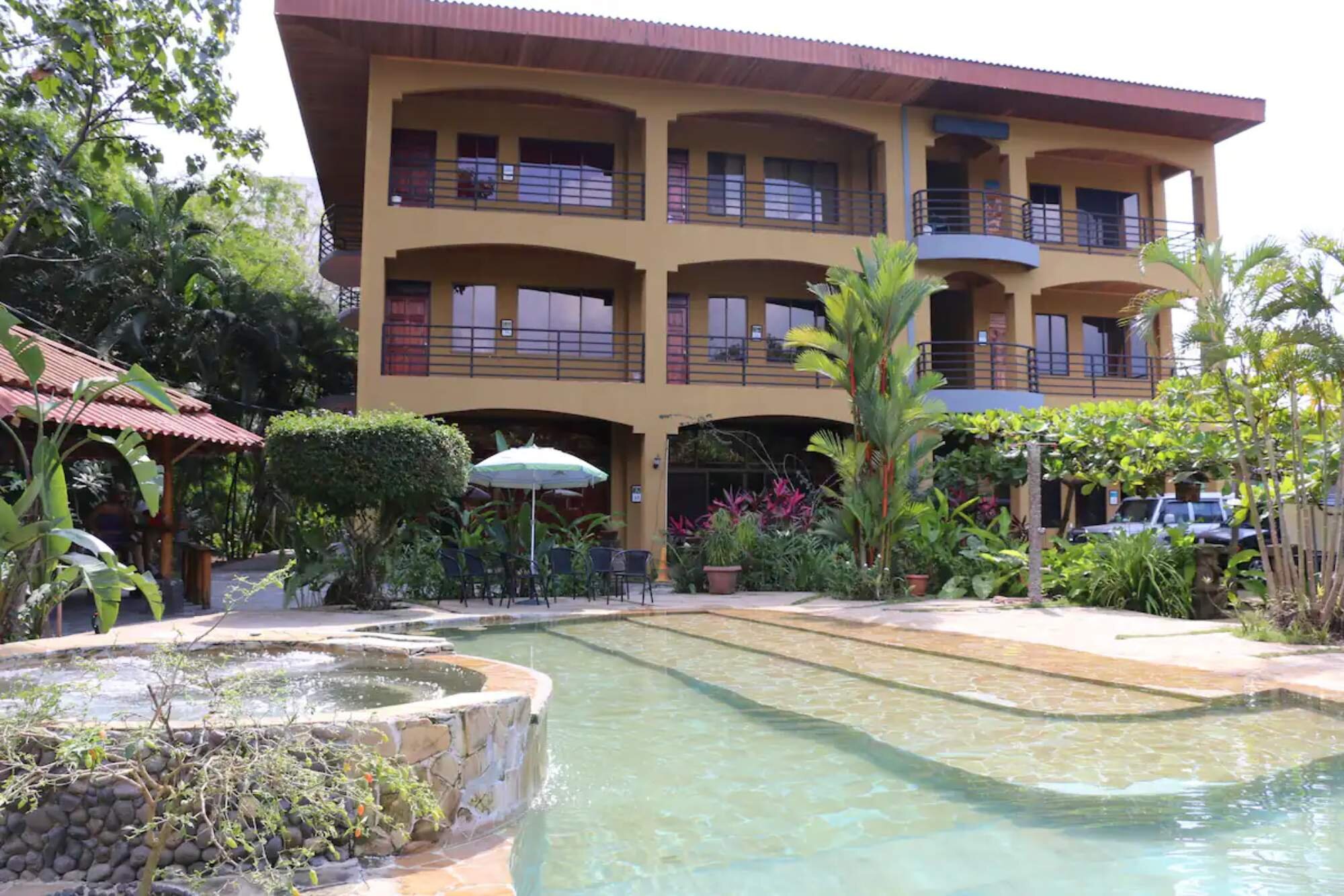Pacifico Loft Hotel-官方