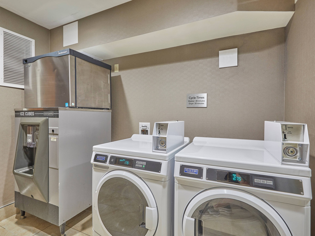 Courtyard by Marriott Eugene Springfield主图