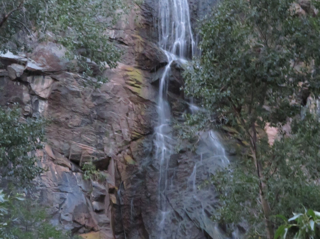 Bridal Veil Falls-Spearfish必去景点