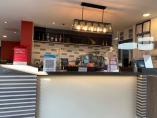 西布里斯托尔温德姆华美达酒店-餐饮