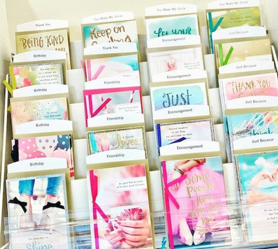 Main Street Boutique & Custom Print Shop-Gifford必去景点