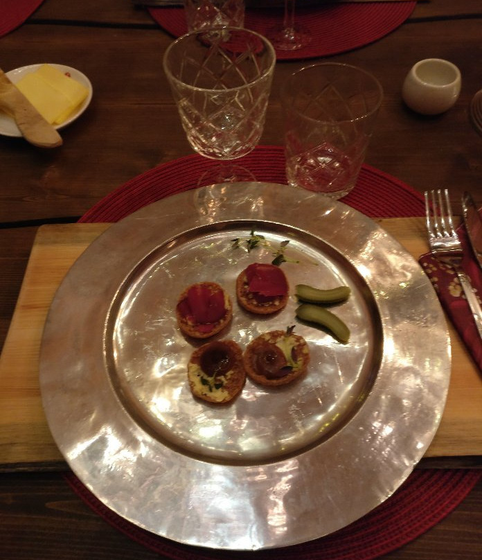 Happy Fox-罗瓦涅米必去景点