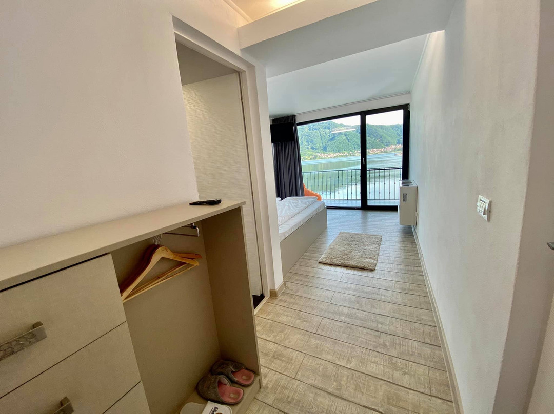 NOAH river house主图