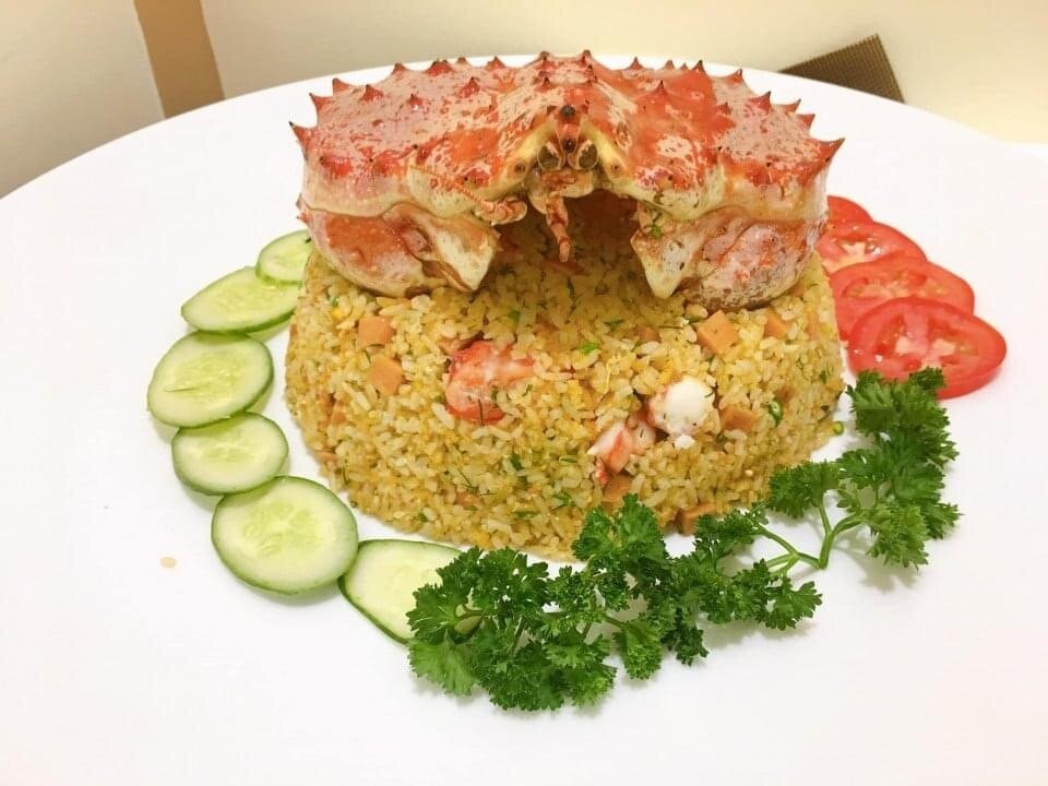 Nhà hàng hải sản hoa biển