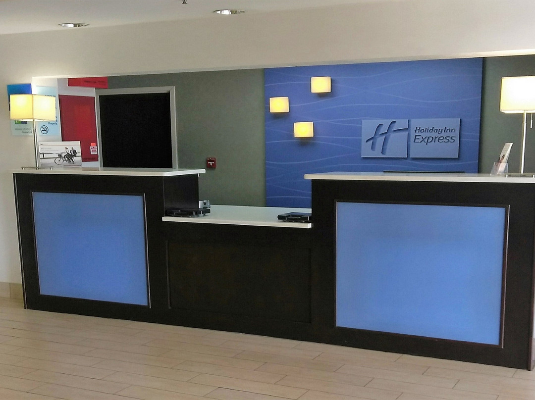 Holiday Inn Express & Suites Birmingham Ne - Trussville By IHG主图