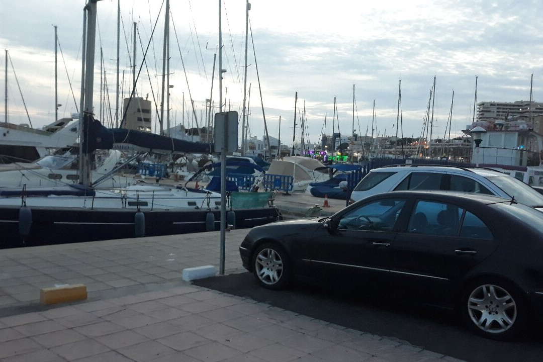 Puerto Deportivo Aguadulce-阿瓜杜尔塞必去景点