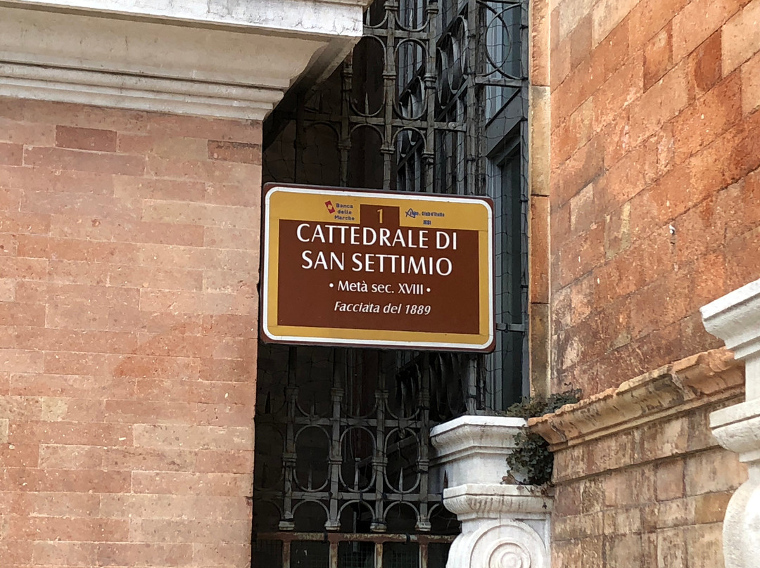 Cattedrale San Settimio景点图片