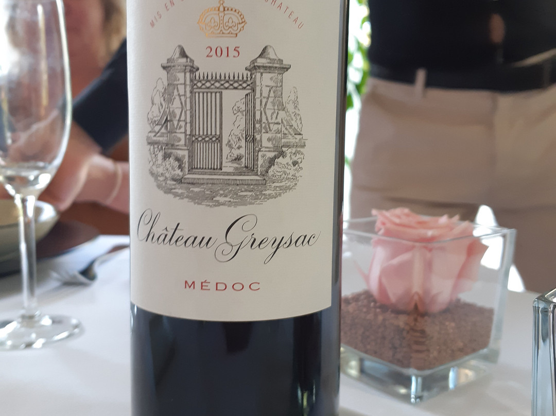 圣奥宾亭酒店主图