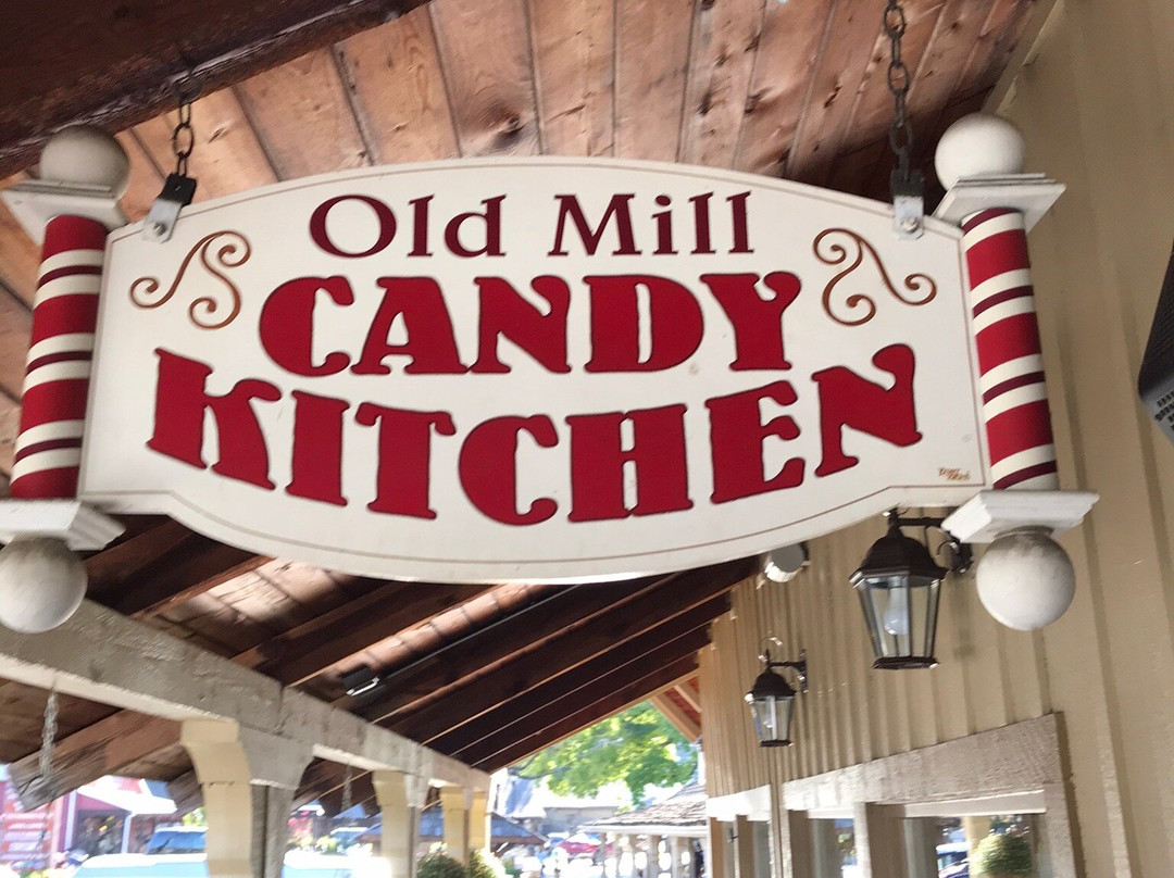 The Old  Mill Candy Kitchen-皮金福奇必去景点