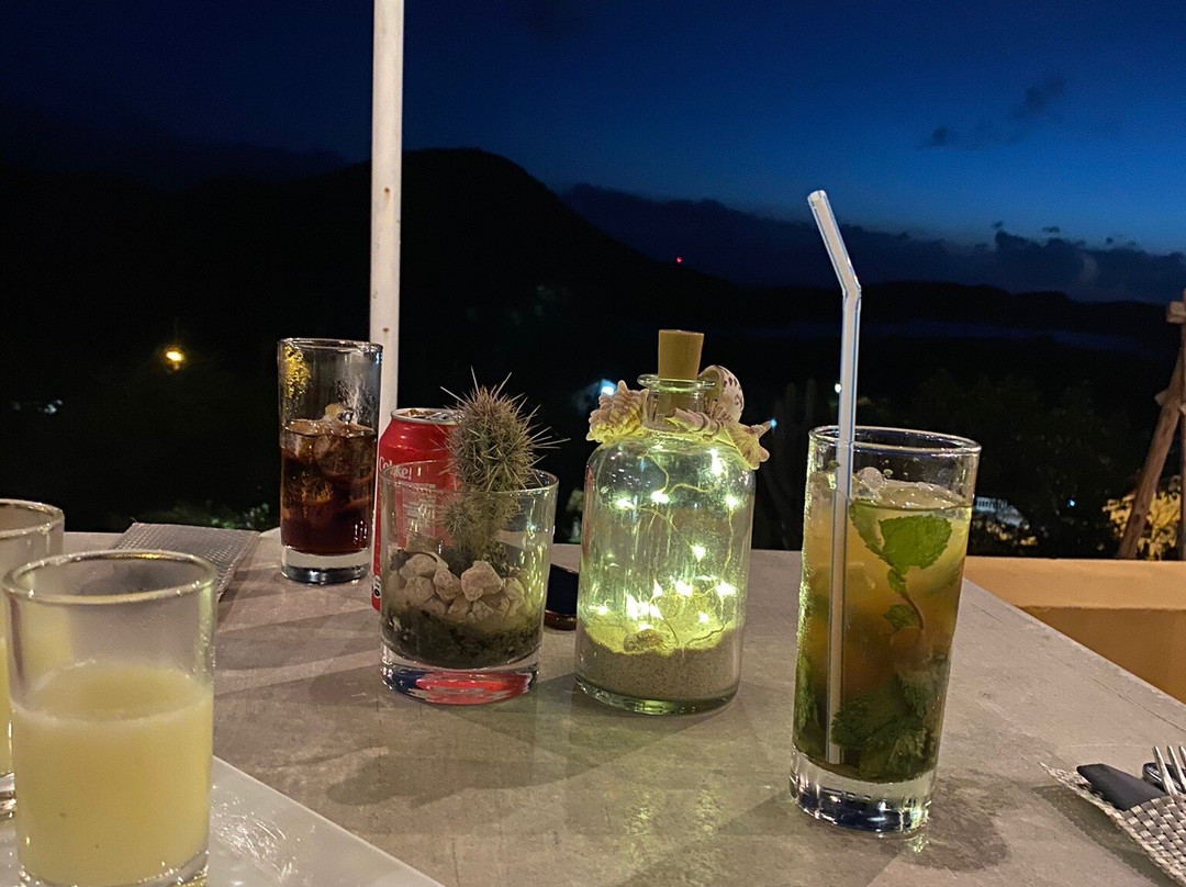 Landhuis Klein Santa Martha主图