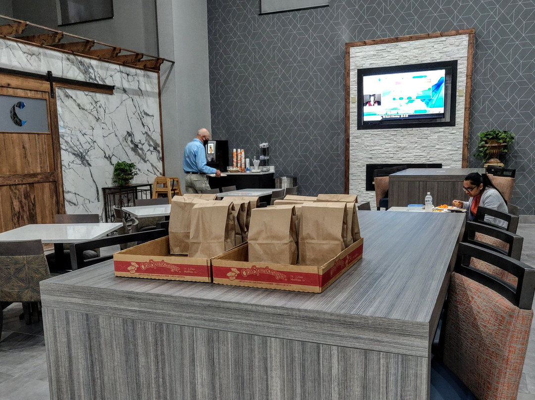 Comfort Suites West Memphis I-40 I-55主图