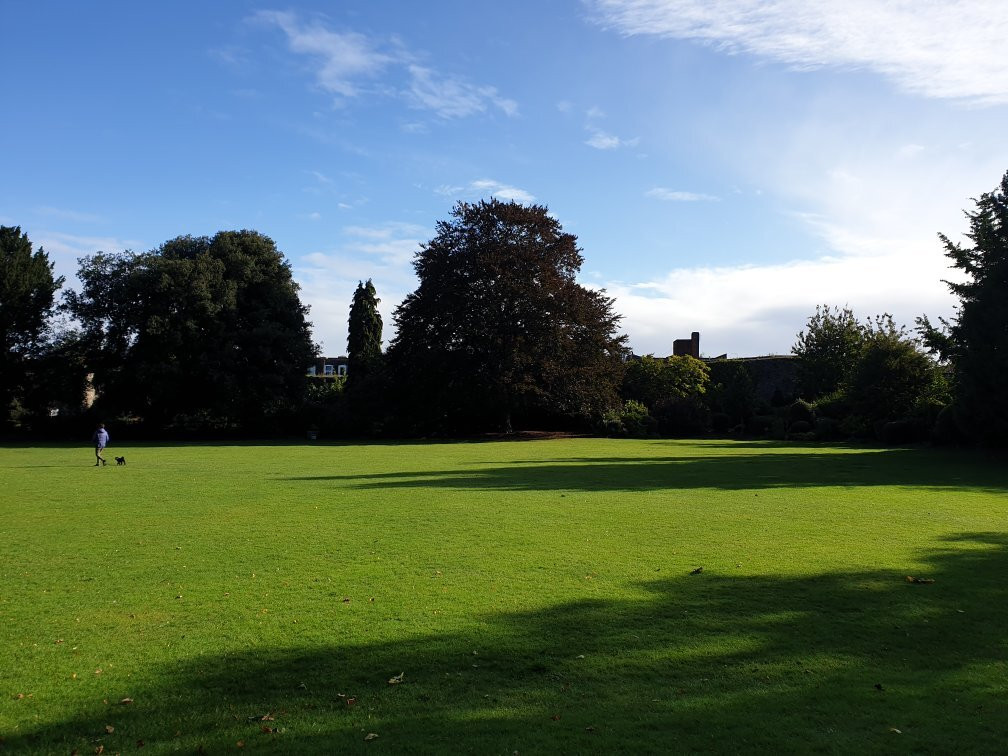 Hertford Castle景点图片