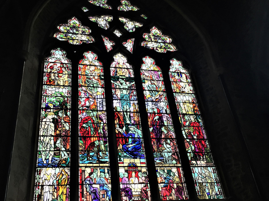 Douglas Strachan Stained Glass Windows景点图片