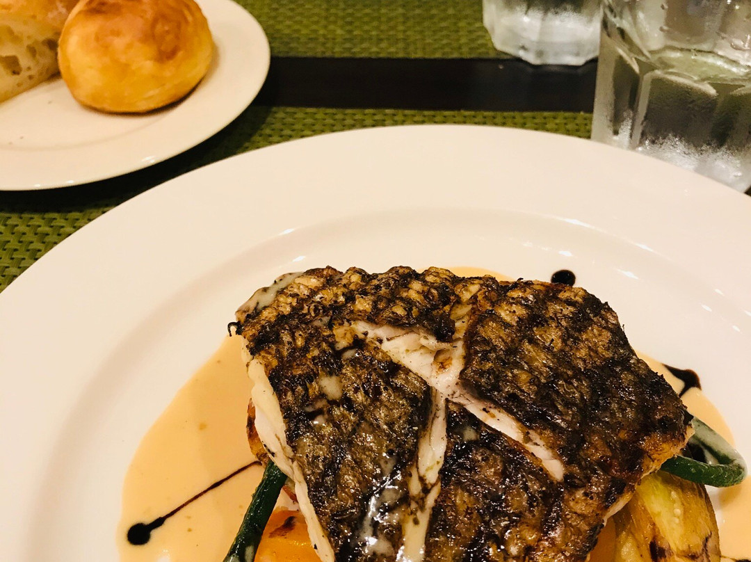 ビストロ ドゥース