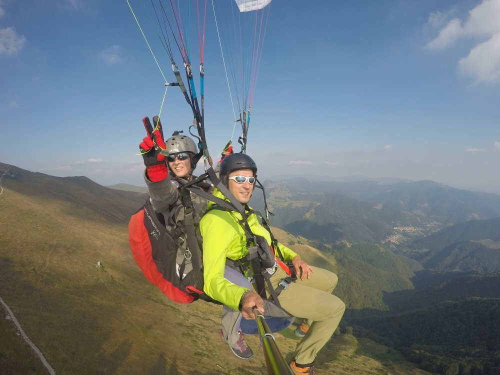 Eagle Tandem fly景点图片