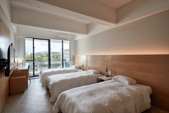 月亮海滩皇宫度假村主图