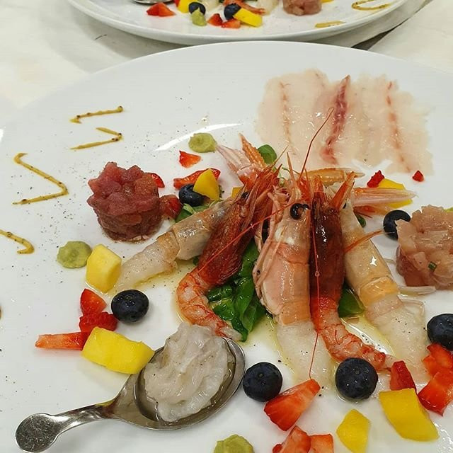 Mira餐馆和美食-Hotel Ristorante Poppi