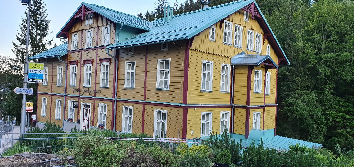 Pension Jansky Potok I-官方