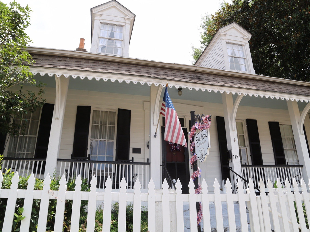 The Riverboat Bed and Breakfast主图