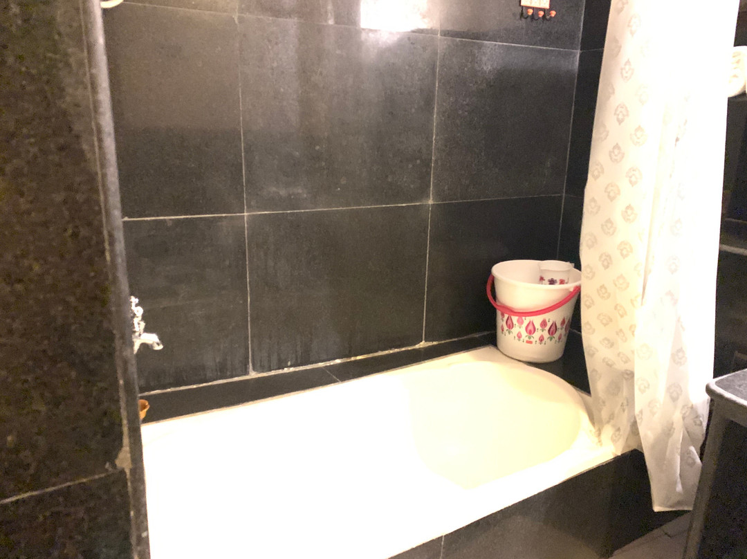 大摩达沙漠营地主图