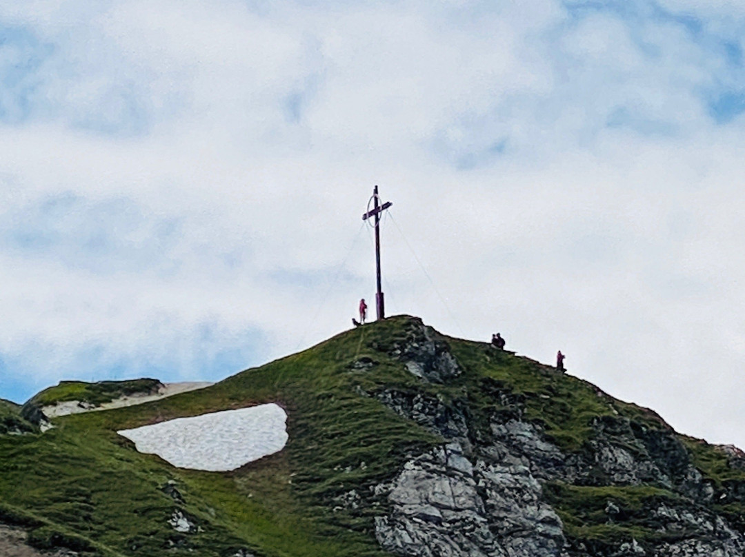 Seefelderjoch Bahn-湖地必去景点