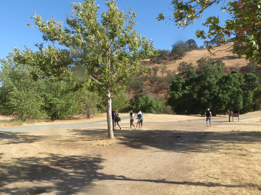 Round Valley Regional Preserve-Brentwood必去景点