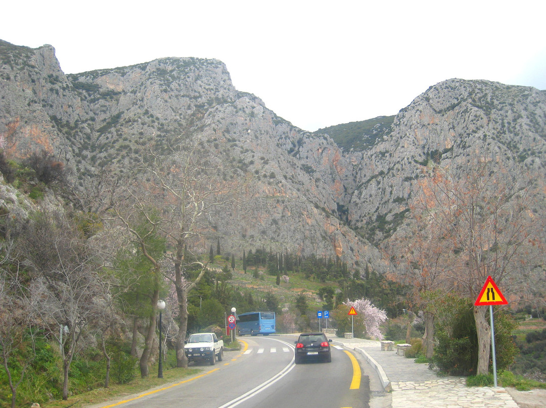 Mount Parnassus-德尔斐必去景点