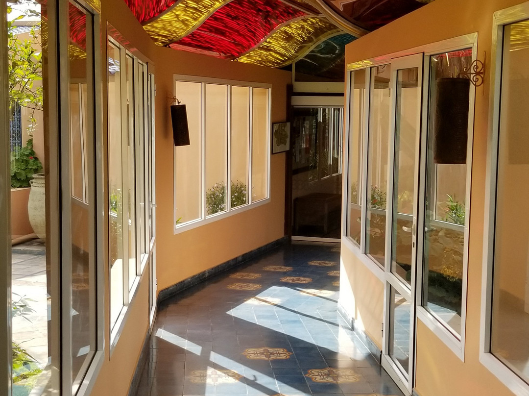 拉威拉蔓特林酒店主图