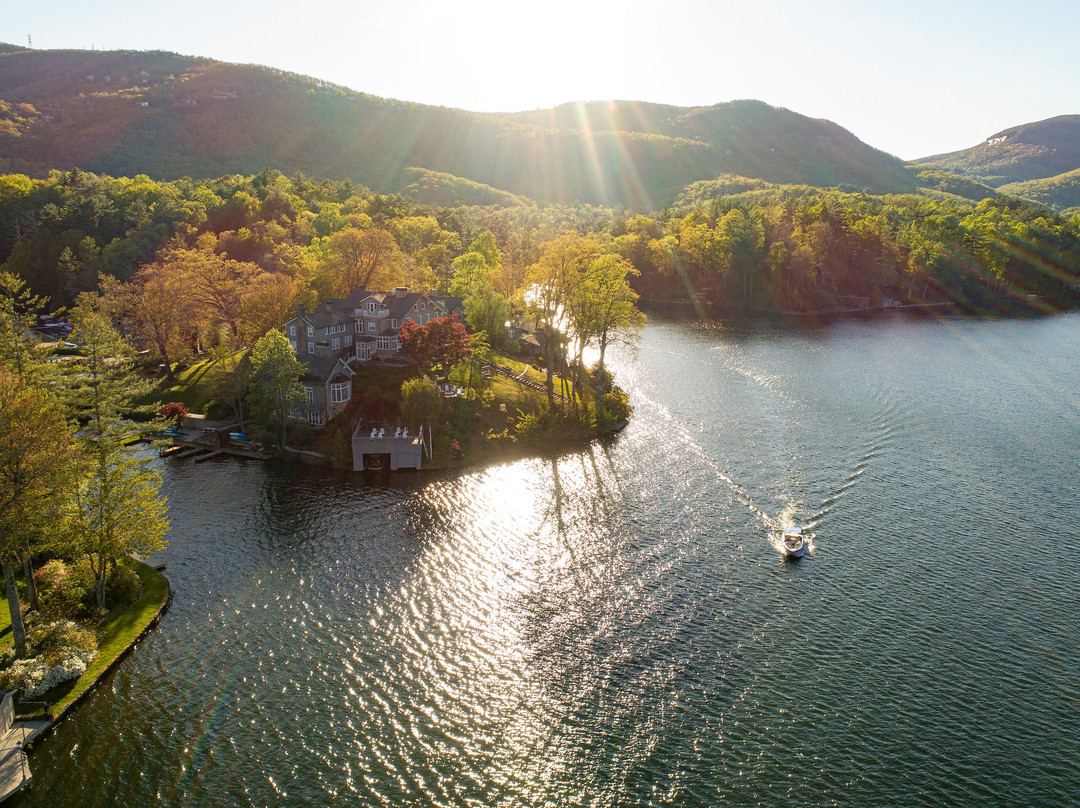 The Greystone Inn主图