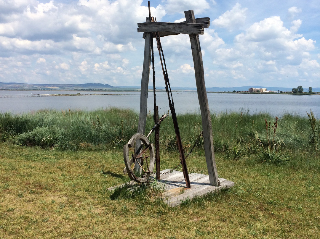 Pomorie Lake Visitor Centre景点图片