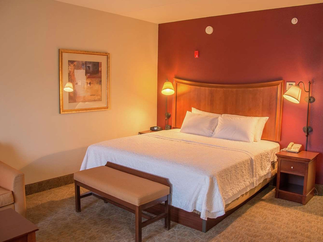 墨菲汉普顿酒店主图