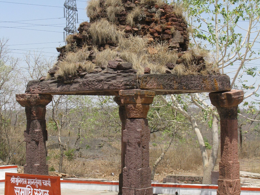 Manatunga Acharya Shrine-Bhojpur必去景点
