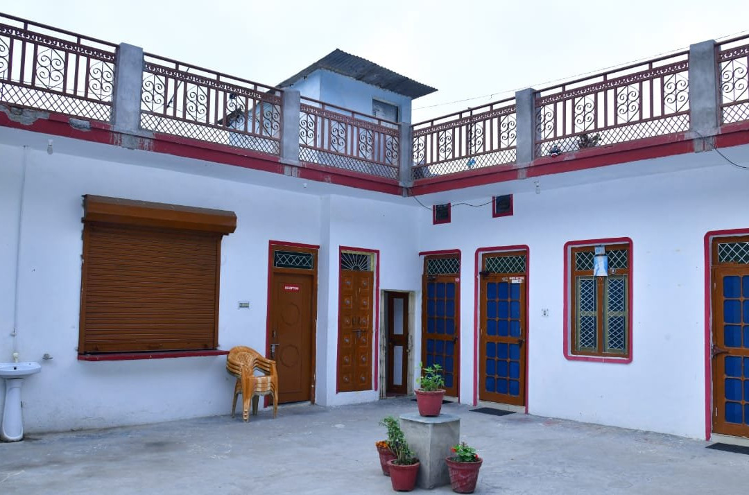 Aanchal Guest House Hotel and Restaurant主图