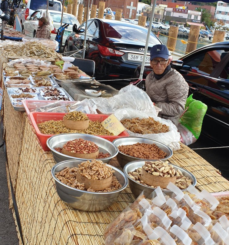 Tongyeong Jungang Market-统营市必去景点