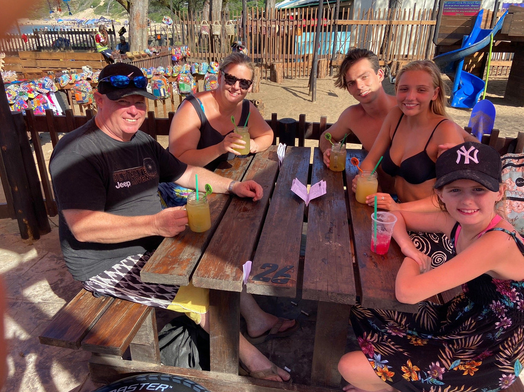 Beach Bar-Ponta do Ouro必去景点