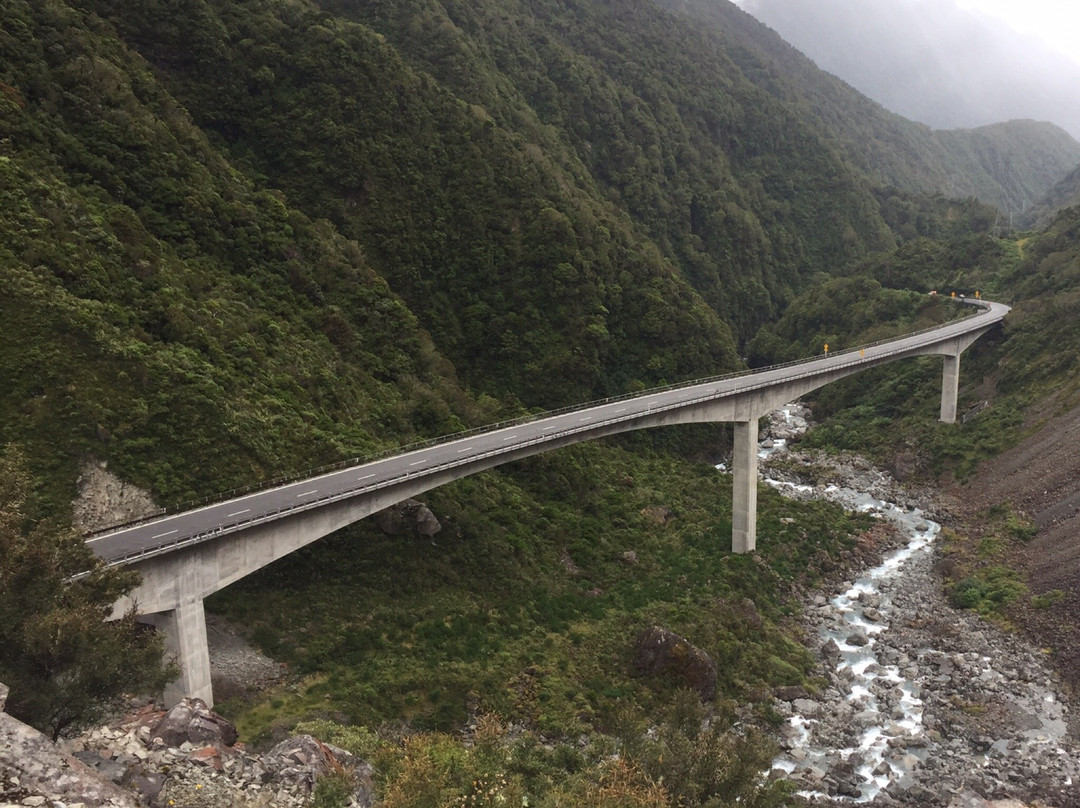 Otira Viaduct Lookout景点图片