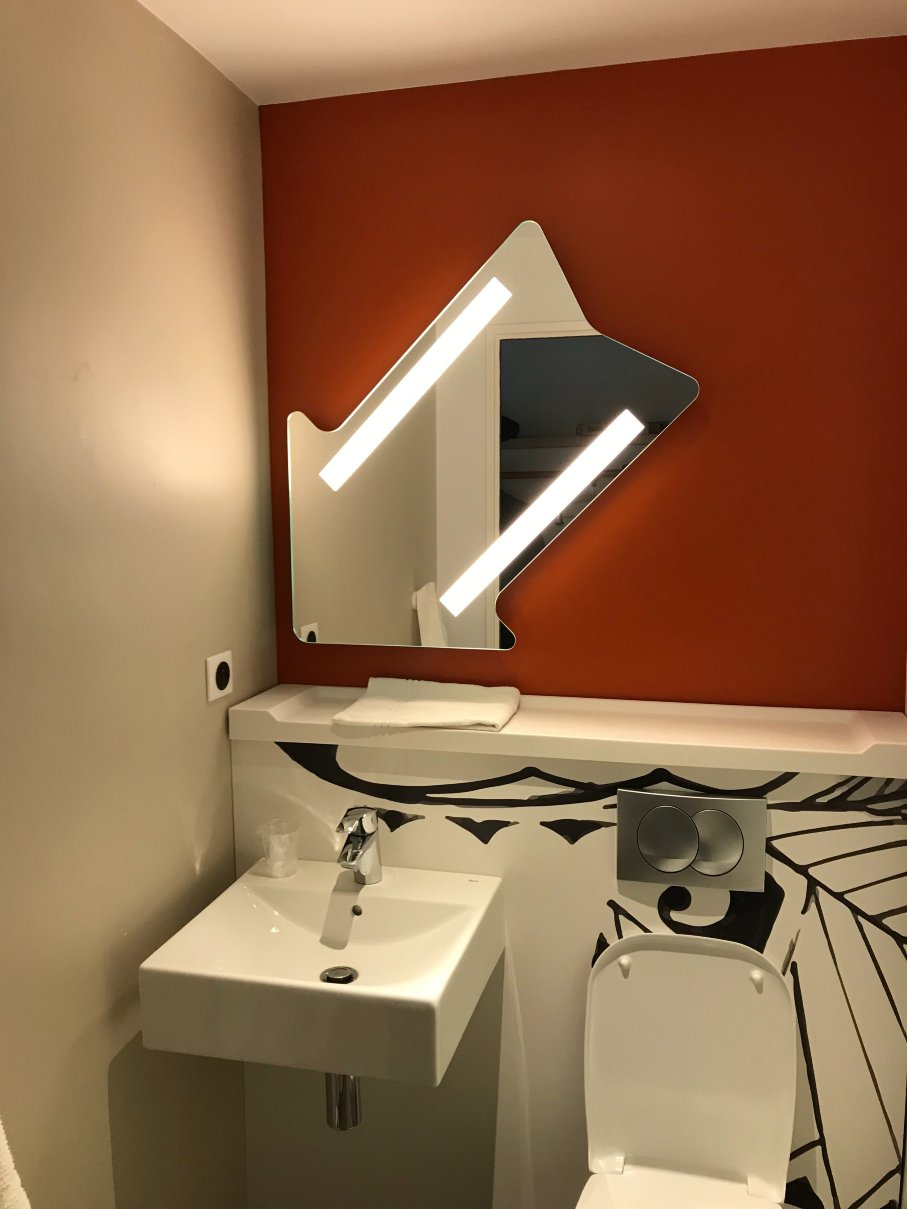 宜必思快捷迪耶普中心港口酒店（2018 年 6 月开业）-浴室