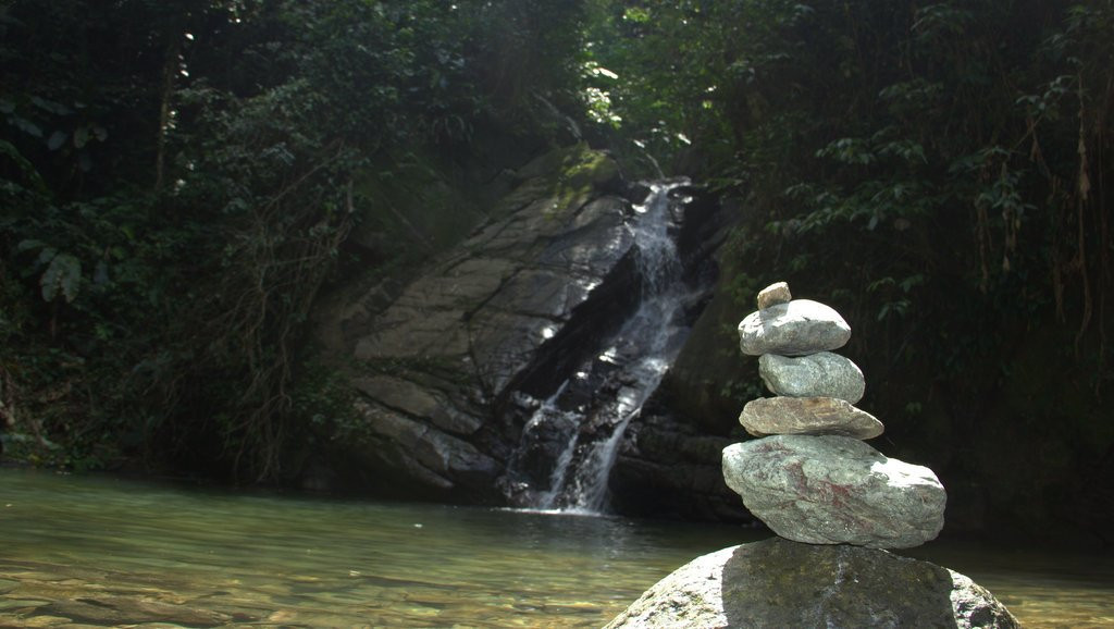 Castara Waterfall景点图片