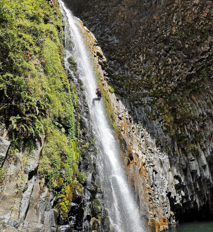 Canyoning Maule-塔尔卡必去景点