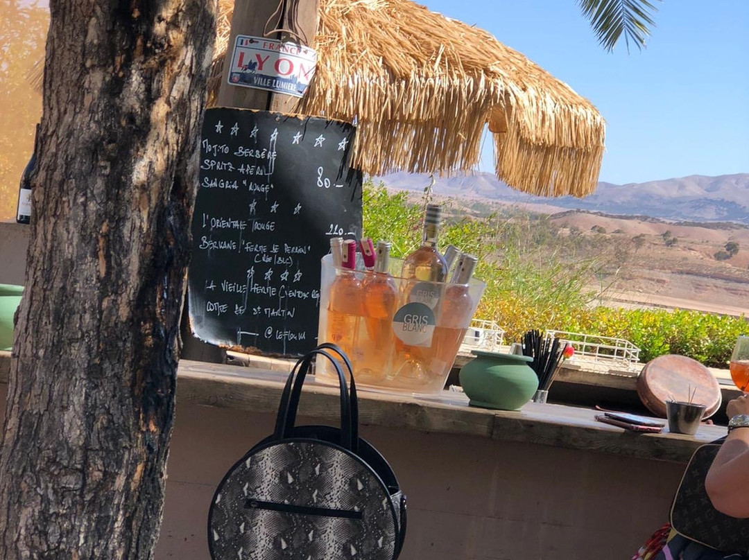 Le Flouka Auberge et Restaurant du Lac主图