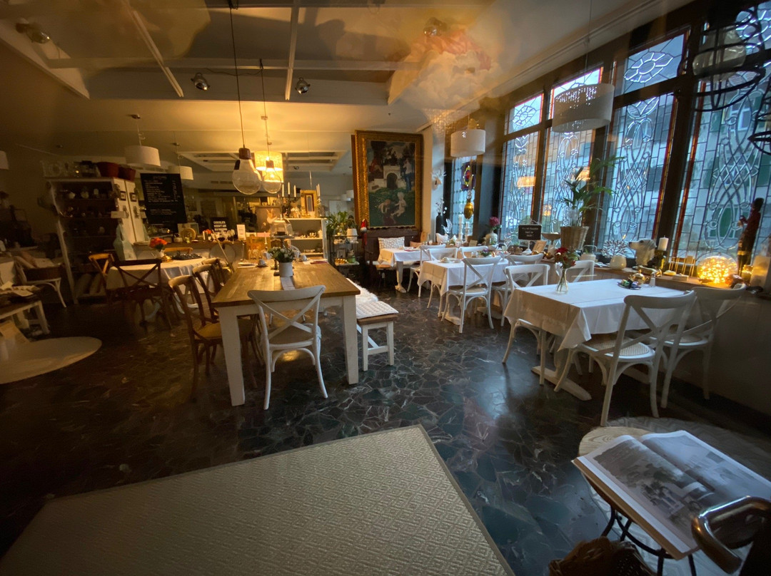 安姆林酒店主图