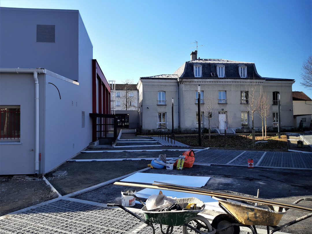 Centre Culturel Cinéma Yves Montand-Livry-Gargan必去景点