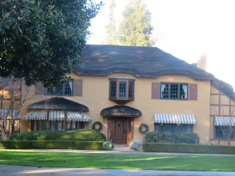 Ainsley House-坎贝尔必去景点