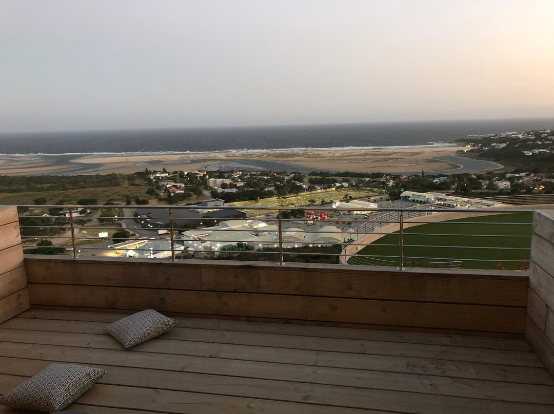 Sky Villa Boutique Hotel主图